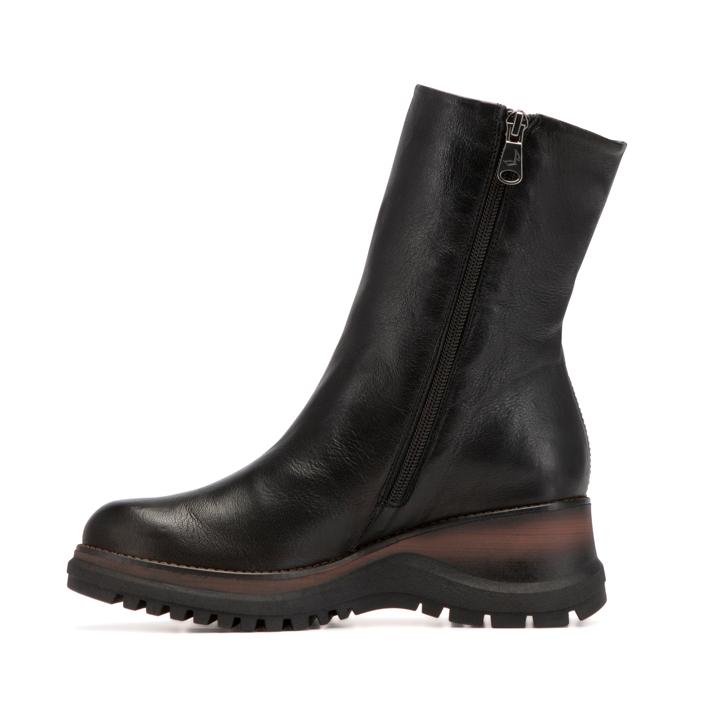 Paula Urban boots at Stride Footwear