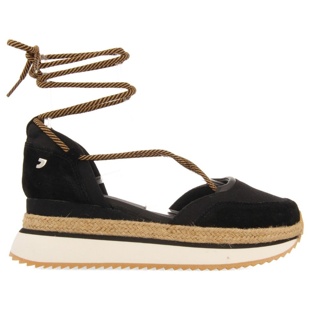 Gioseppo sneakers at Stride Footwear