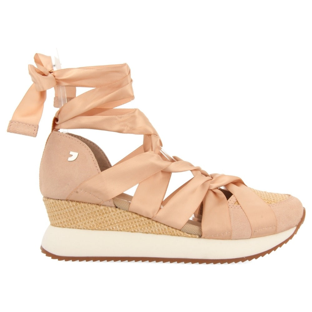 Gioseppo sneakers at Stride Footwear