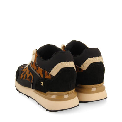 Gioseppo sneakers at Stride Footwear