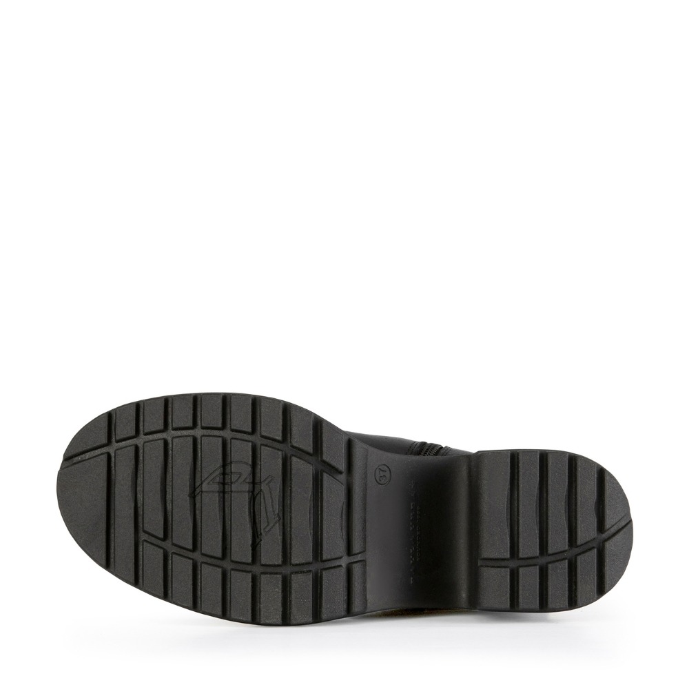 Stride Footwear - Paula Urban 22-1338 Black