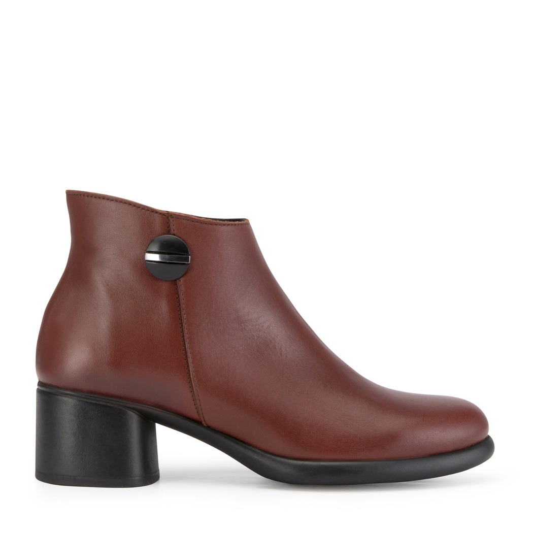 Paula Urban LEONOR 11 Rust